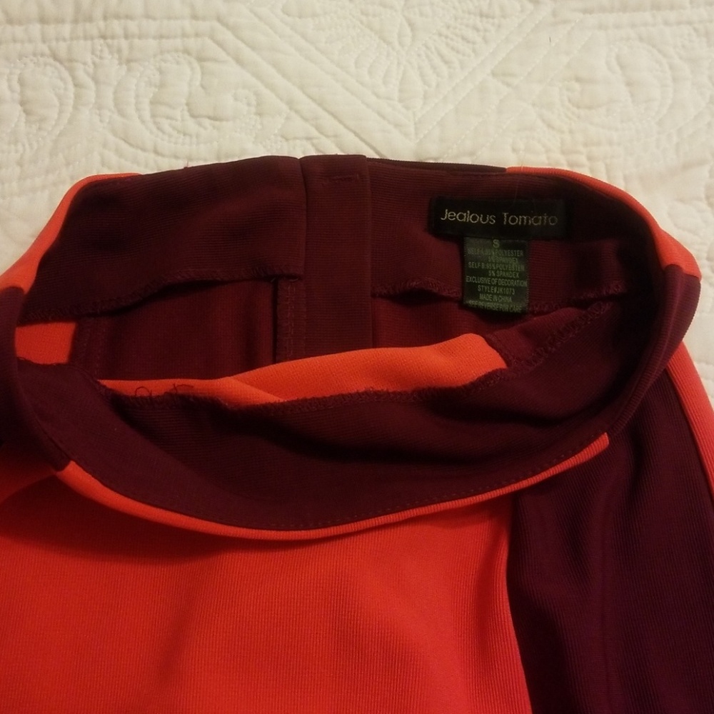 Clothes - Picture 3 of 3
